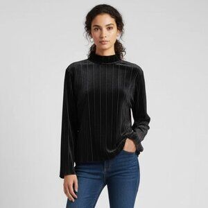 JOA Black Velvet Pleated Mock Neck Top Medium
